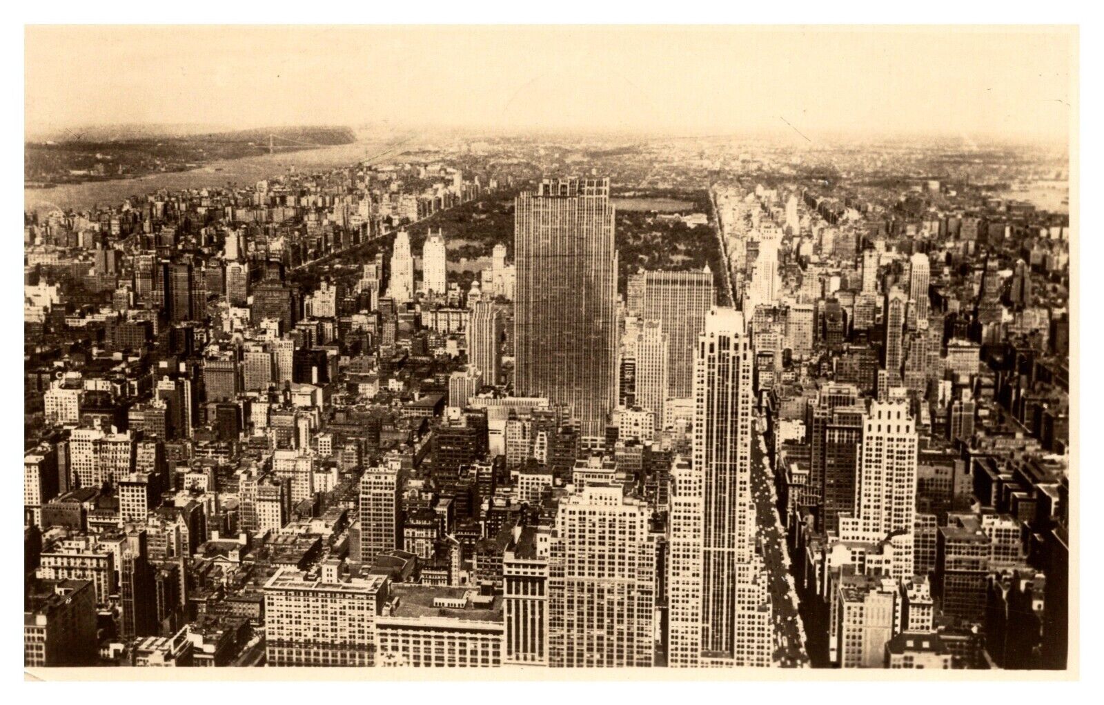 postcard Empire State Building New York bought atop of it in1946 RPPC 7188