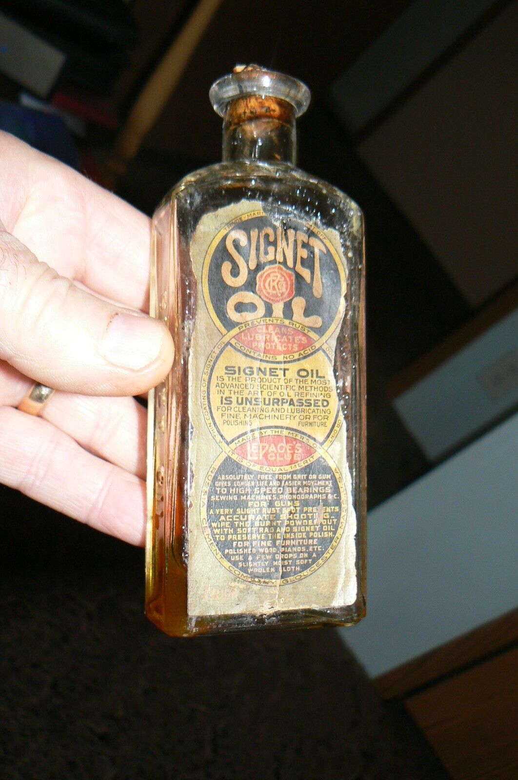 EXT RARE 1840S TO 1860S Russia Cement Co Bottle Signet Oil EXT Rare  with labbl