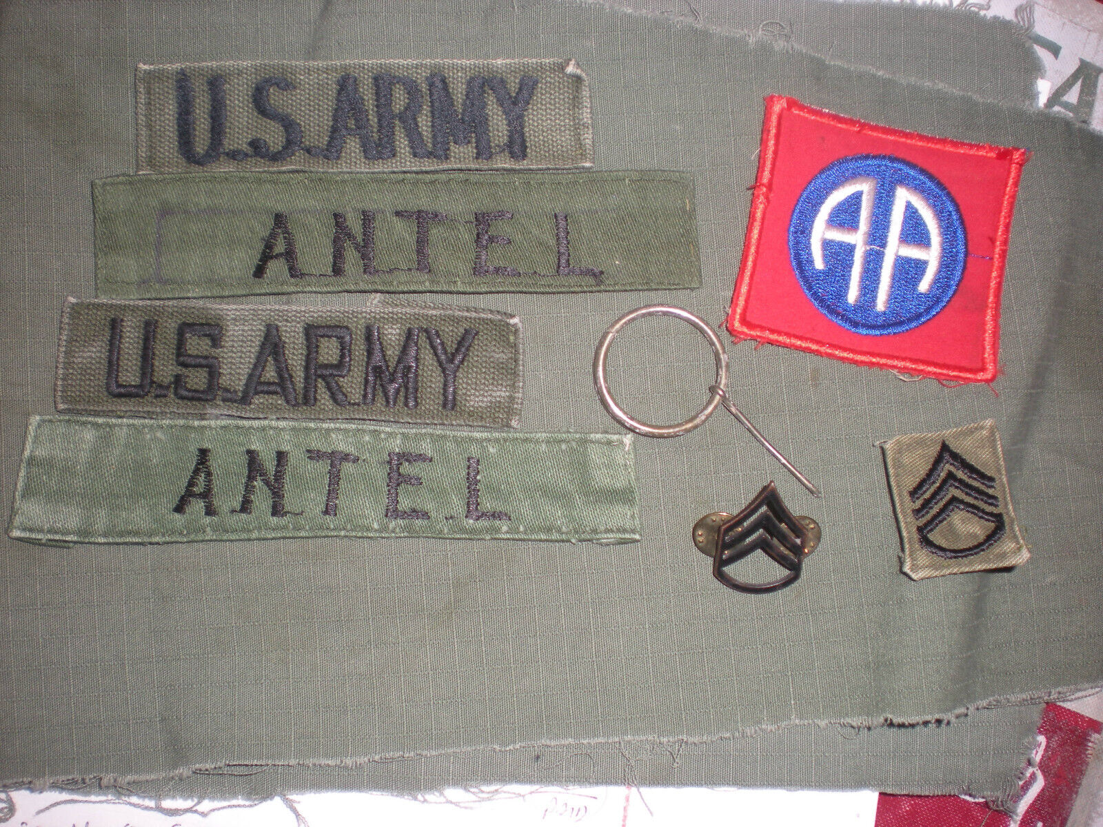 VIETNAM ORIGINAL SUBDUED Name/US Army Tapes,RANKS,FRAG PIN,82ND AIRBORNE = 8 PCS
