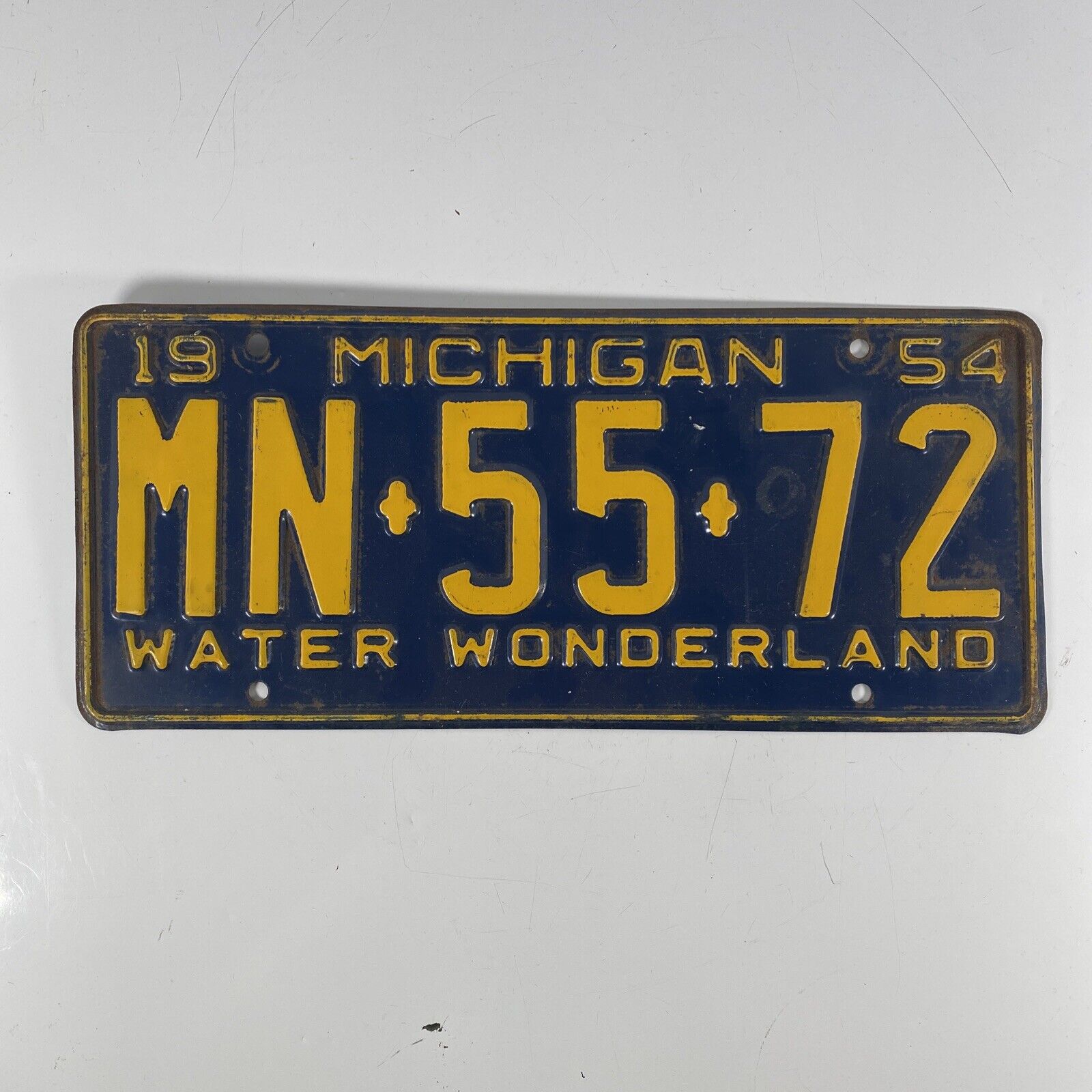 Michigan License Plate 1954 Water Wonderland MN-55-72 Blue Yellow Collectible
