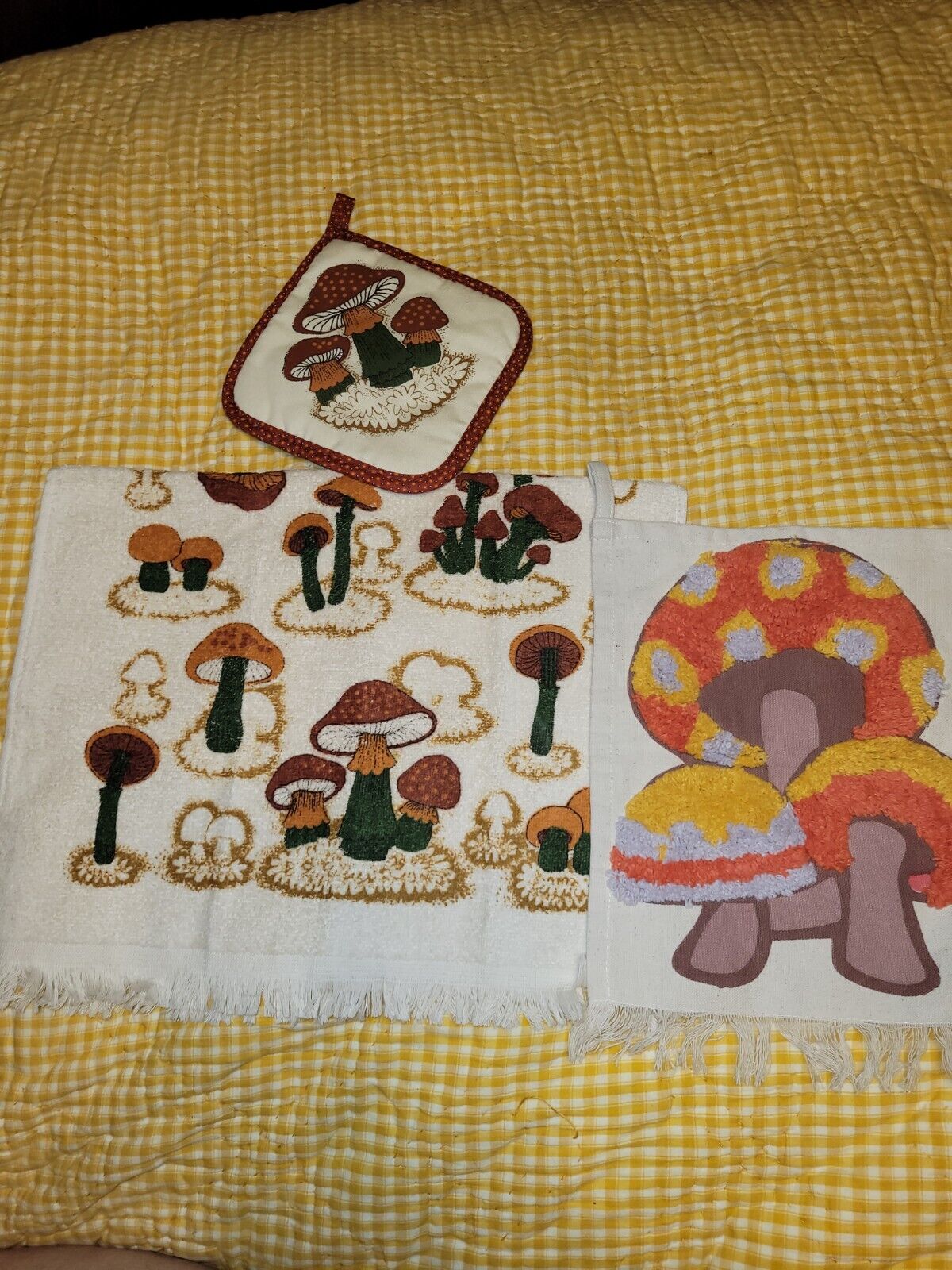 Vintage 1970s MCM Mushroom Dishtowel And Hotpad Plus Mushroom Fabric Art...