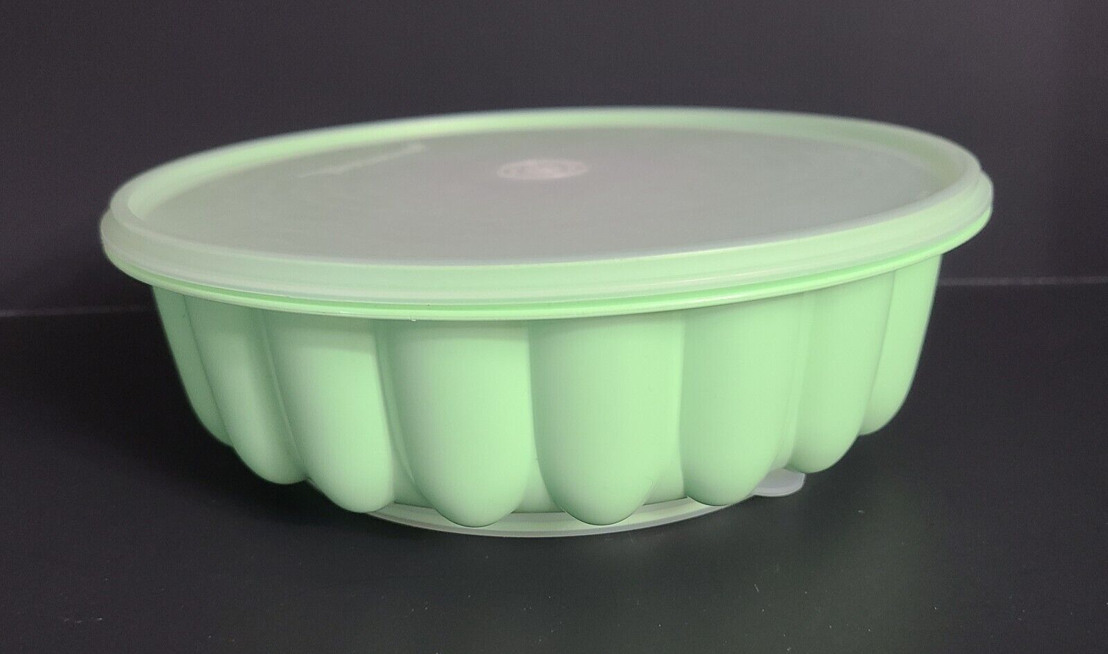 Vintage Tupperware 3 Piece Jello Mold/Jel-Ring Mold/Ice Ring~Green~FREE SHIPPING