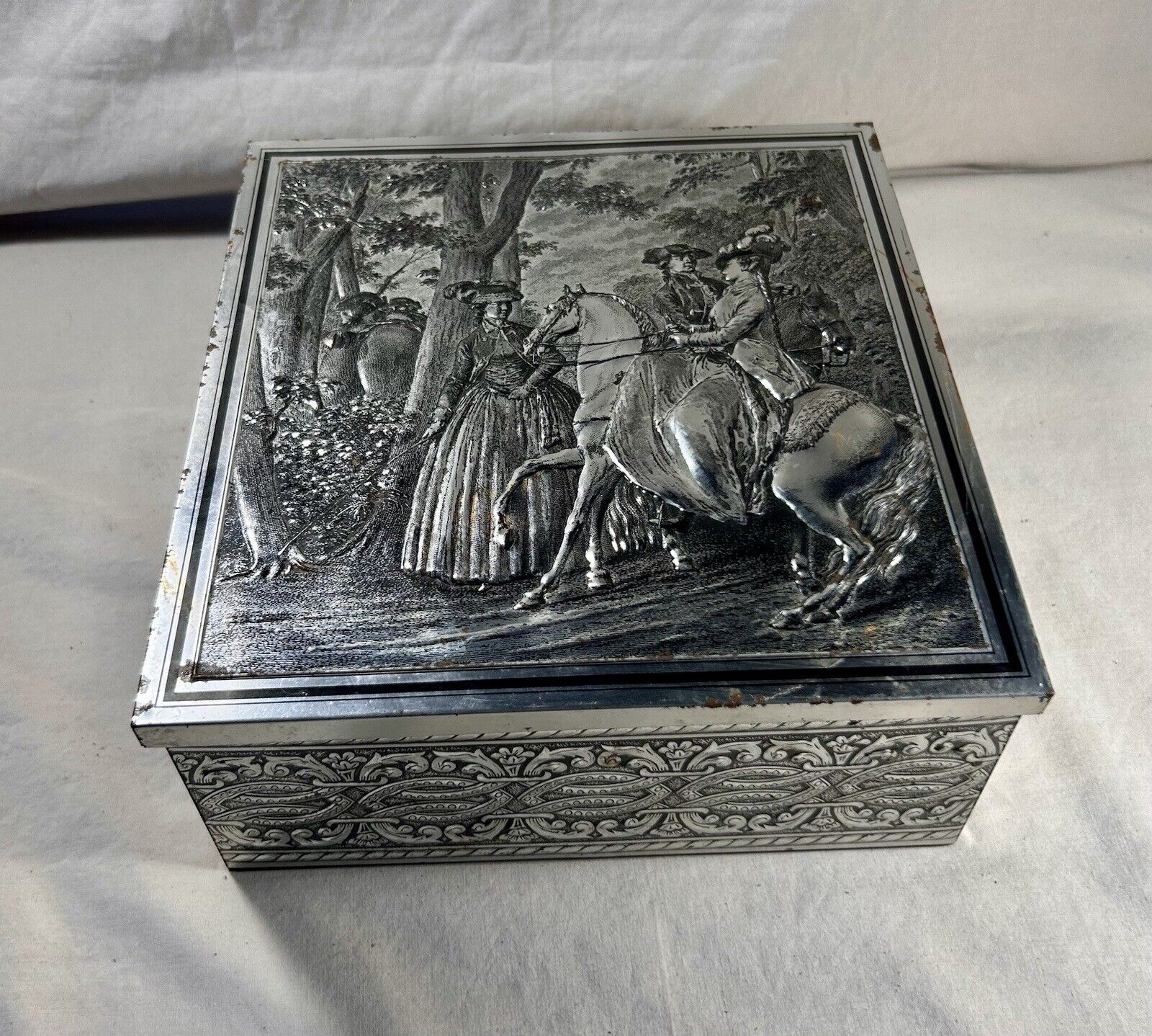 Vintage Biscuit Cookie Tin Box Silver Tone Colonial Woman Horse Riding Courting 
