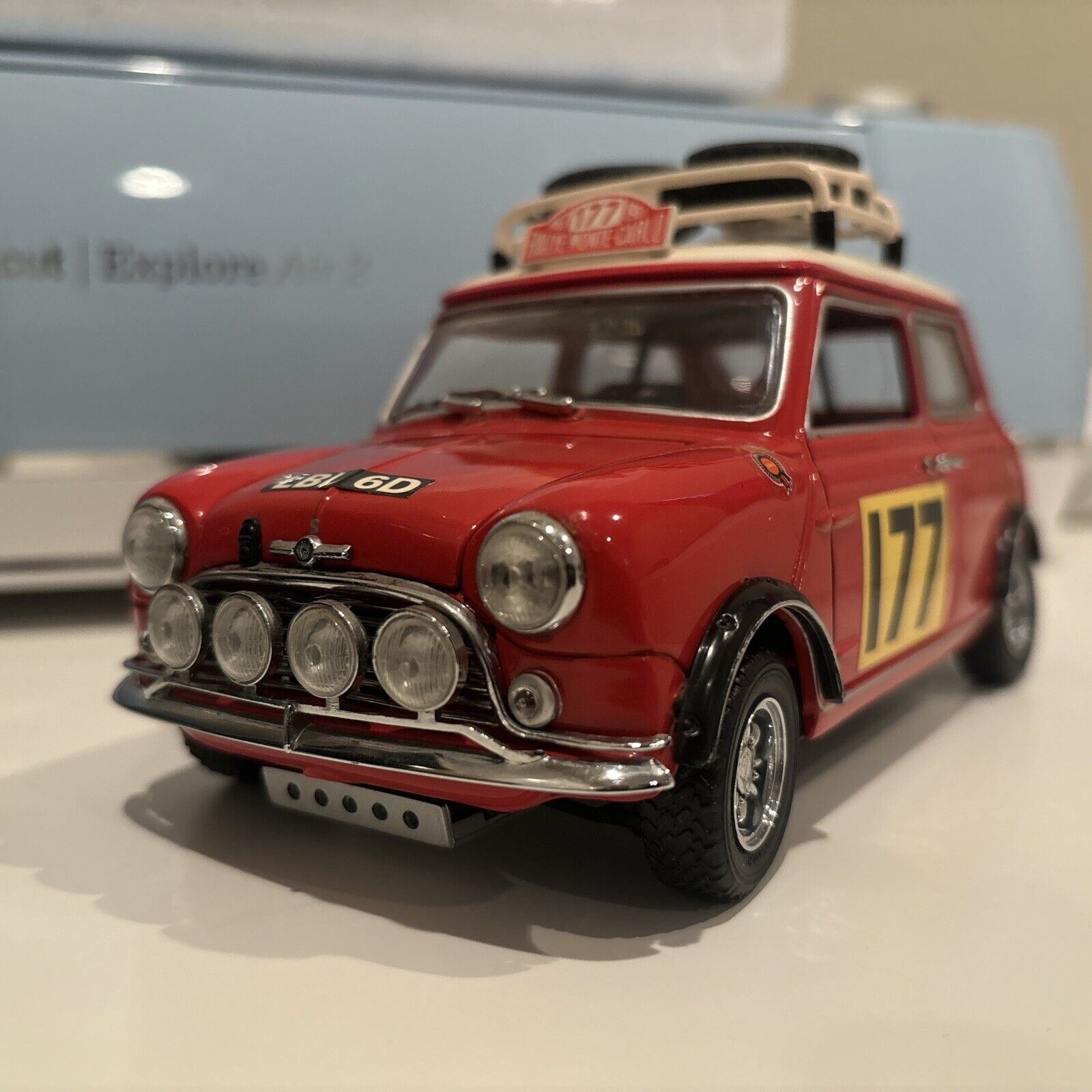 Rare out of print product   MINI Cooper 1275S  67 Rally Kyosho 1 18 Morris