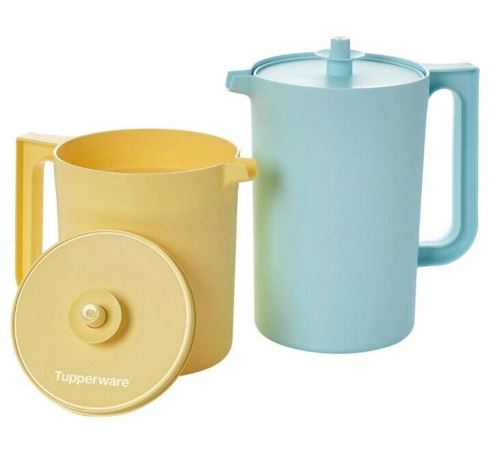 Tupperware Heritage 2-piece Pitcher Set with Lids-Blue and Yellow-NEW