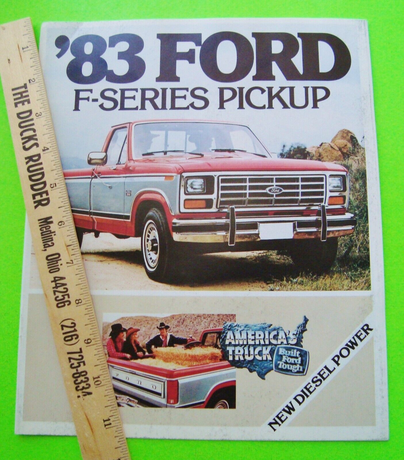 1983 FORD F-SERIES PICK-UP TRUCK HUGE 22-pg COLOR CATALOG Brochure 4X4\'s XLNT++