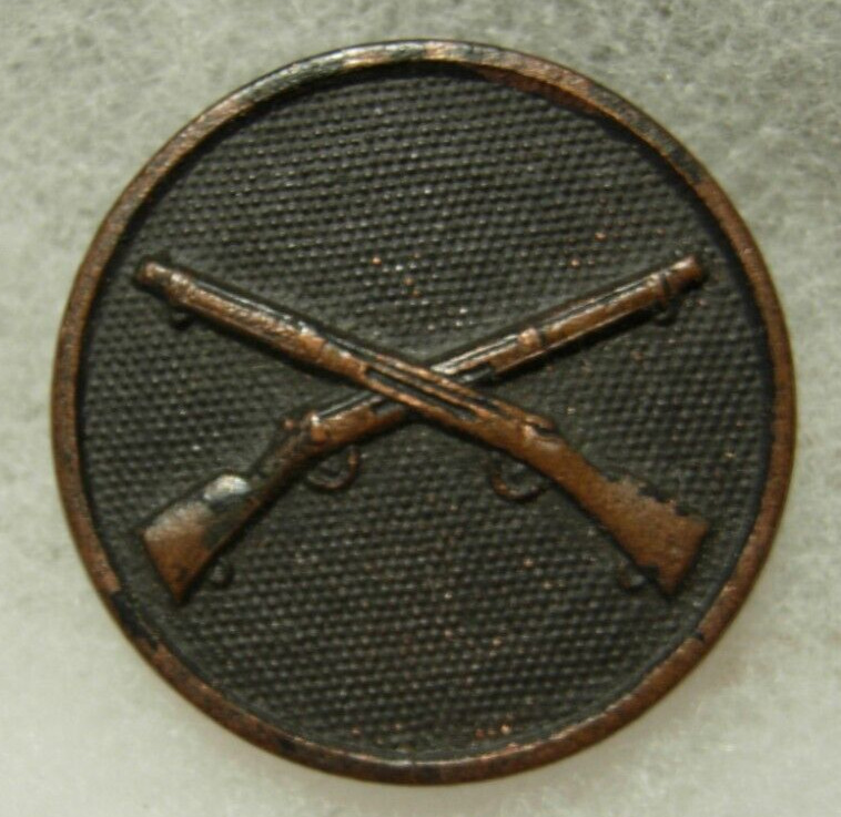 WW1 Infantry Corps Enlisted Collar Disk - US Army SB