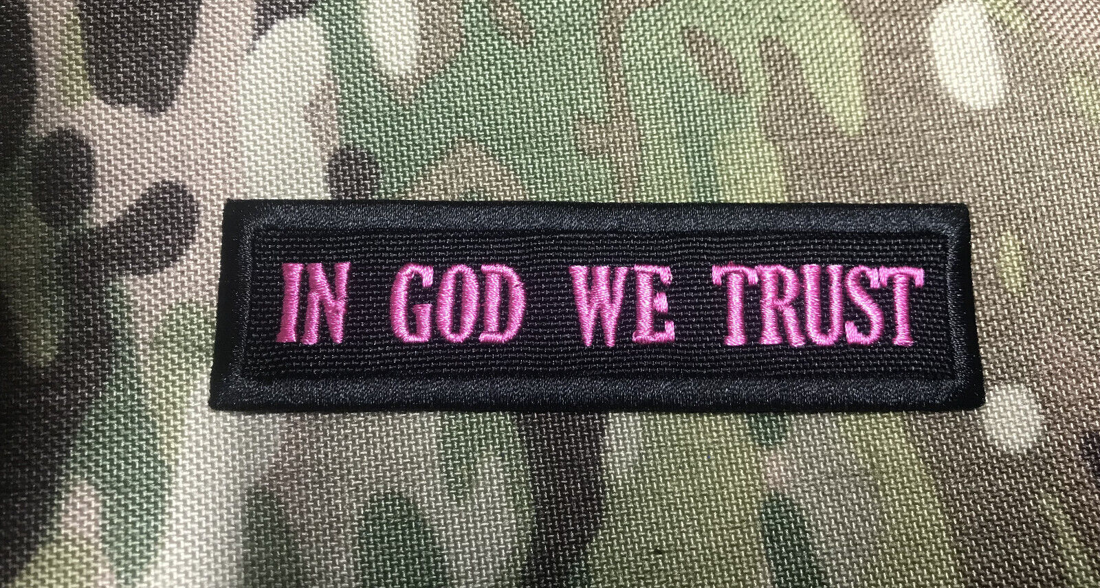 IN GOD WE TRUST EMB PATCH 1X4\'\' SEW ON PINK ON BLACK