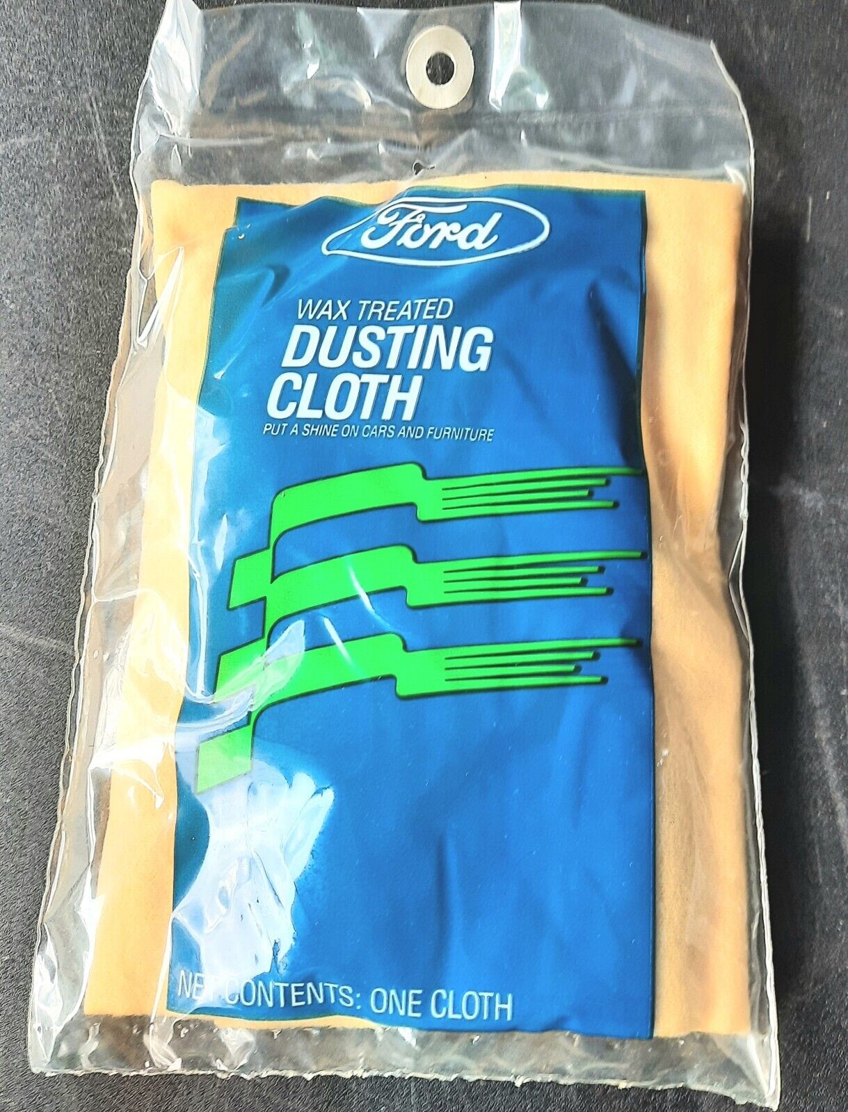 NOS Vintage FORD Wax Treated Dusting Cloth  73- 24  MUSTANG SHELBY TORINO BRONCO