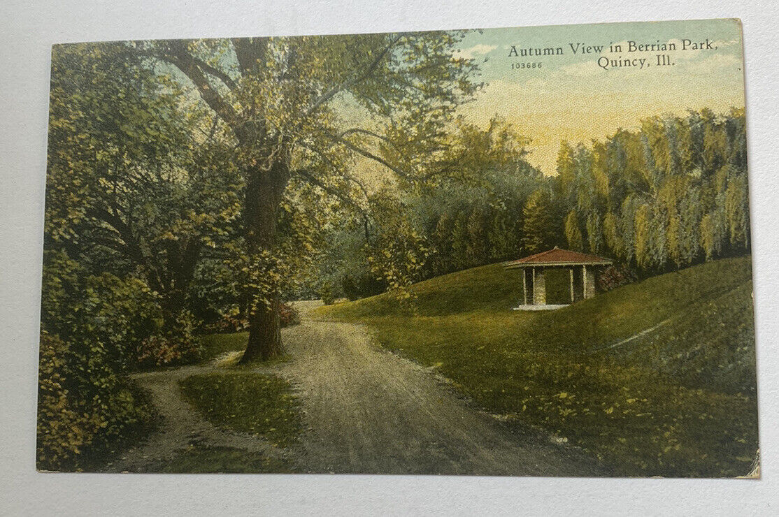 Vintage Postcard c1937~ Autumn Scene in Berrian Park ~ Quincy Illinois IL