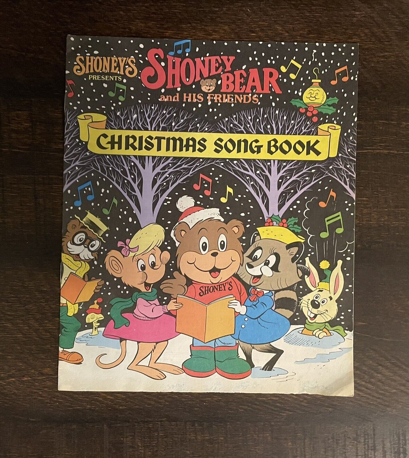 VINTAGE Shoney\'s Presents: Shoney Bear and His Friends Christmas Song Book 1987