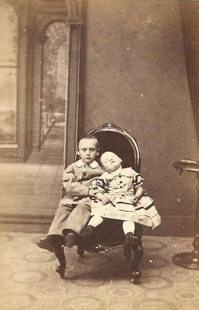 Antique Victorian Post Mortem Photo 1666b Oddleys Strange & Bizarre
