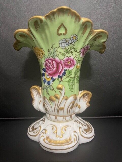 VTG CHELSEA HOUSE Porcelain Flowers Gold Coating Decorated Green Wavy Vase 6\