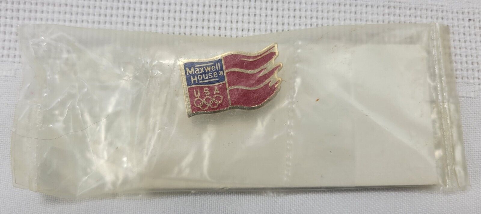 Vintage 1996 USA Olympic Pin Sponsor: Maxwell House Coffee American Flag
