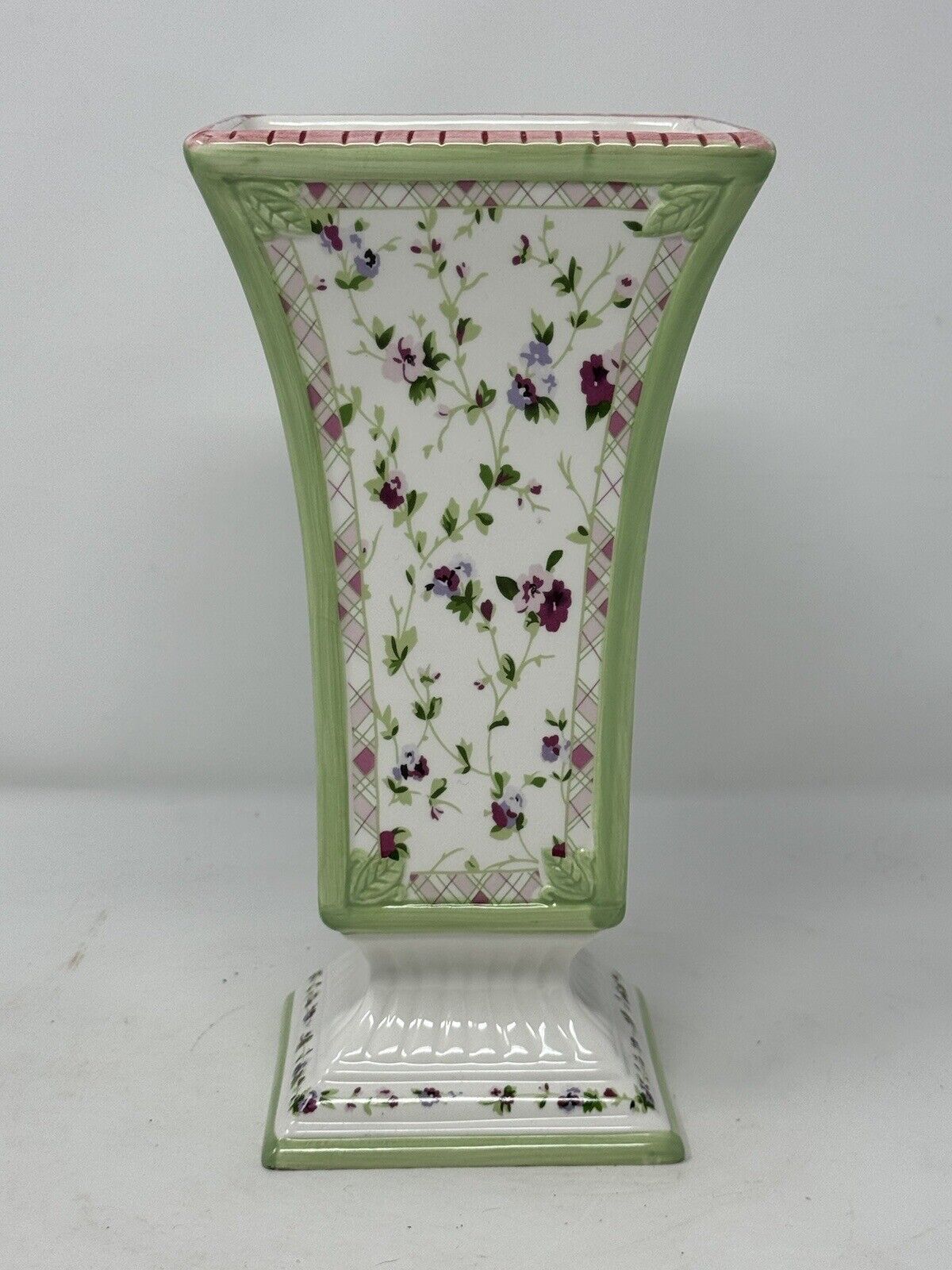Beautiful White Fine China rectangular Vase flower Design by Laura Ashley EUC