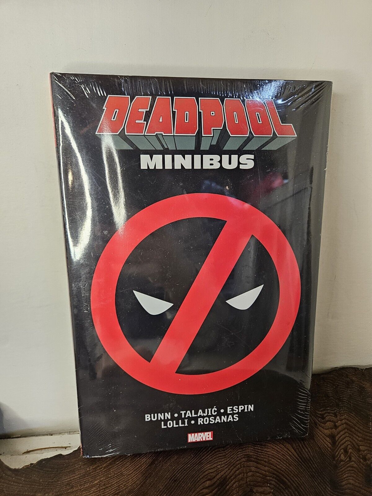 Deadpool Minibus #1 (Marvel Comics 2016) Hard Cover With Dj