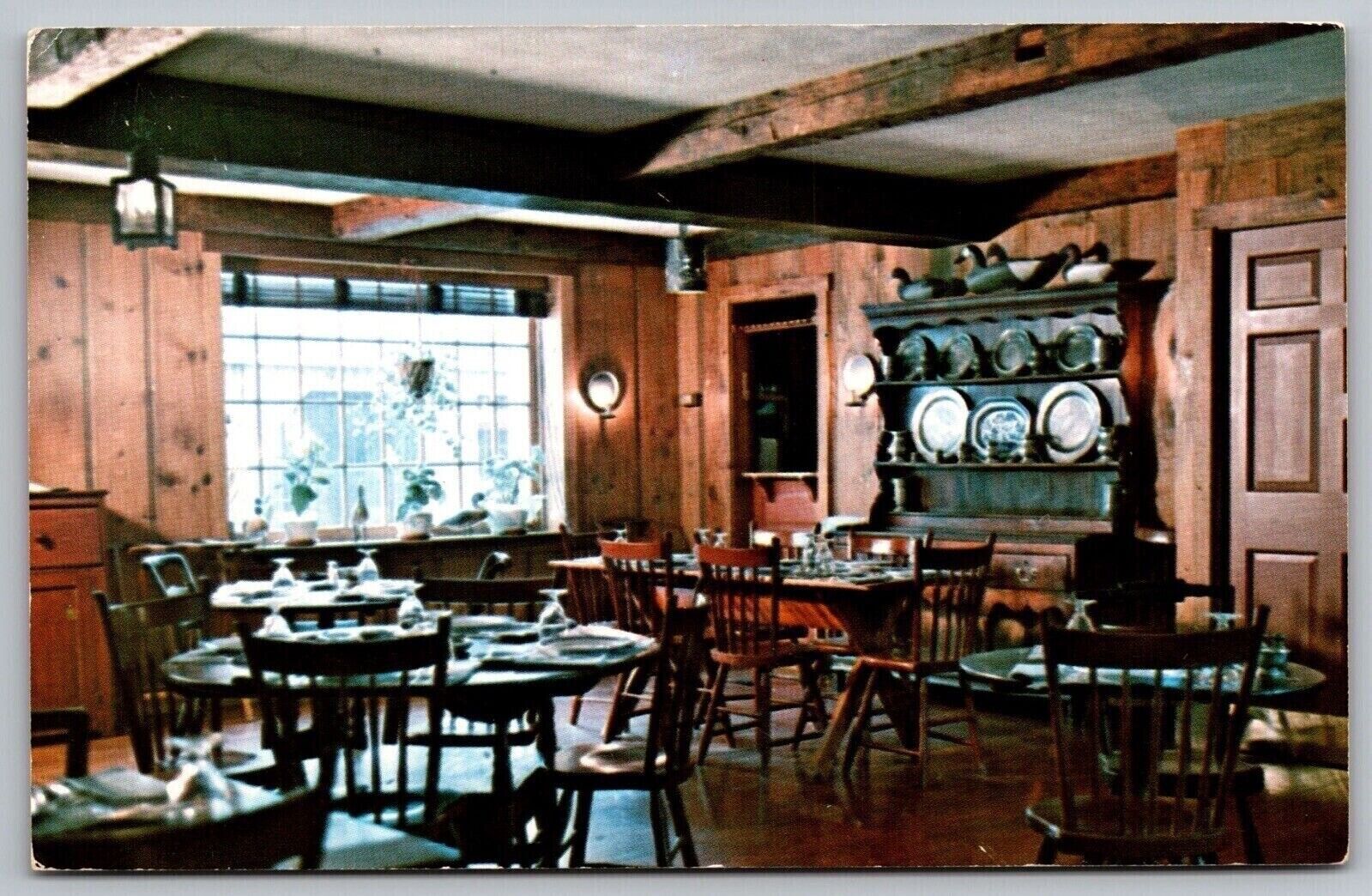 Grafton Vermont Vt The Old Tavern Pine Dining Room Unp Postcard