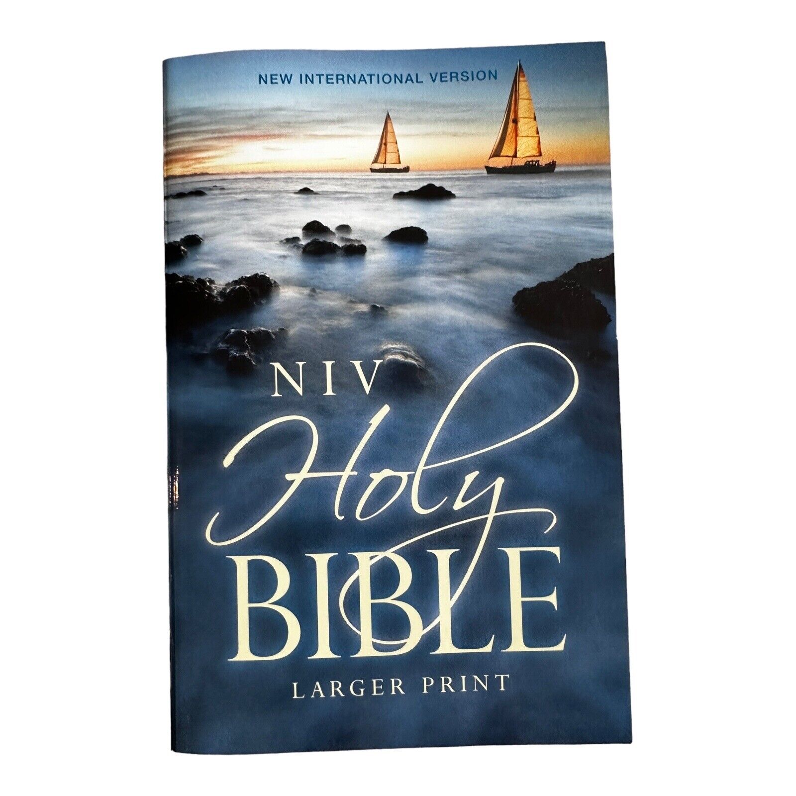 The NIV Holy Bible: New International Version Large Print Paperback - VERY GOOD
