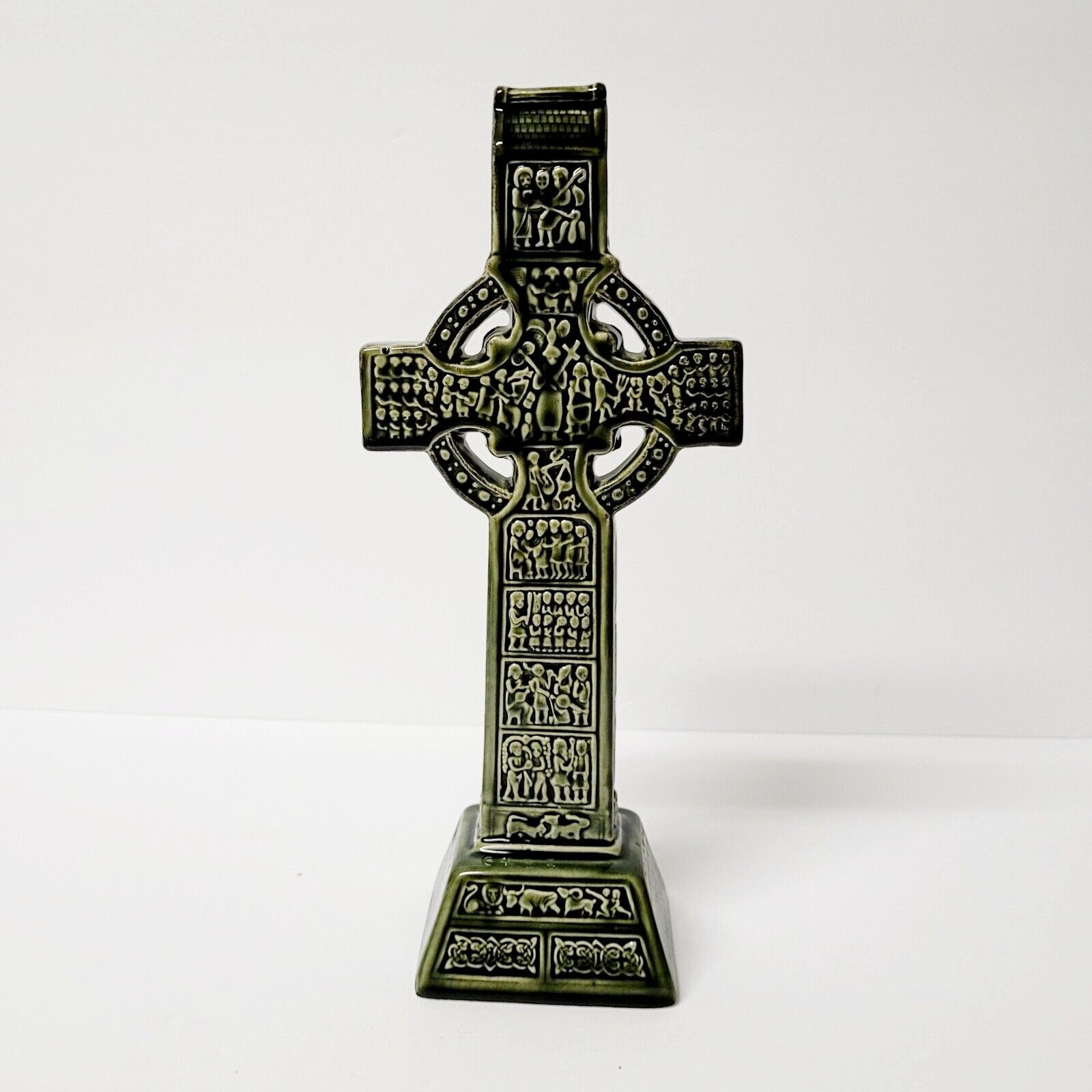 KNOCK POTTERY Celtic Cross Green Ceramic Made in Ireland 10.5\