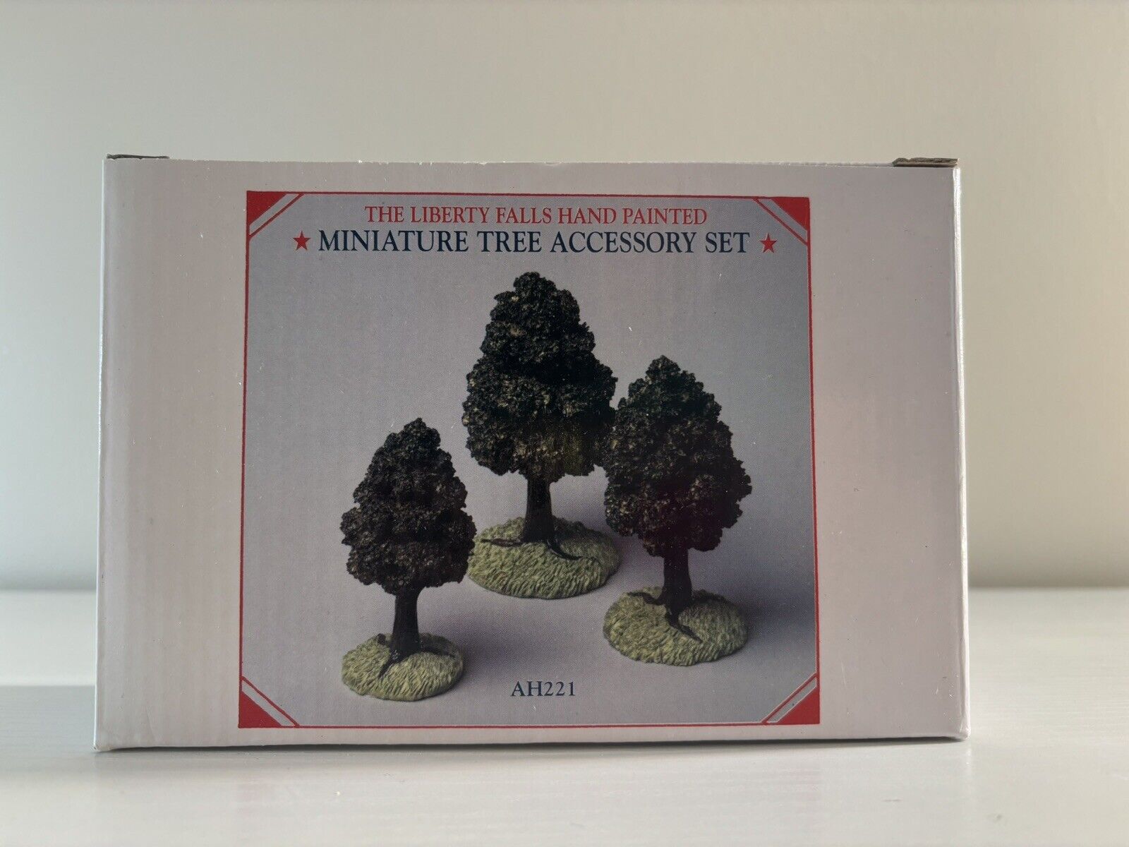 The Liberty Falls Hand Painted Miniature Tree Accessory Set AH221.