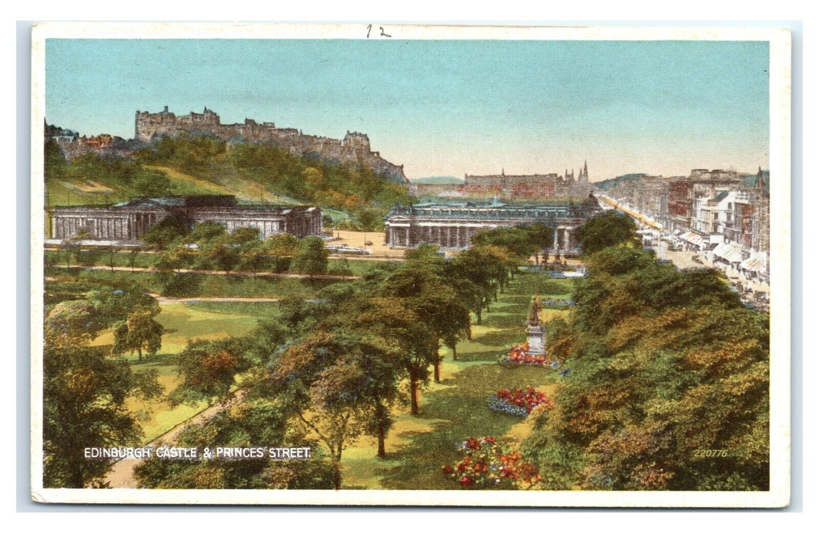 Postcard Edinburgh Castle and Princes Street, Scotland G33