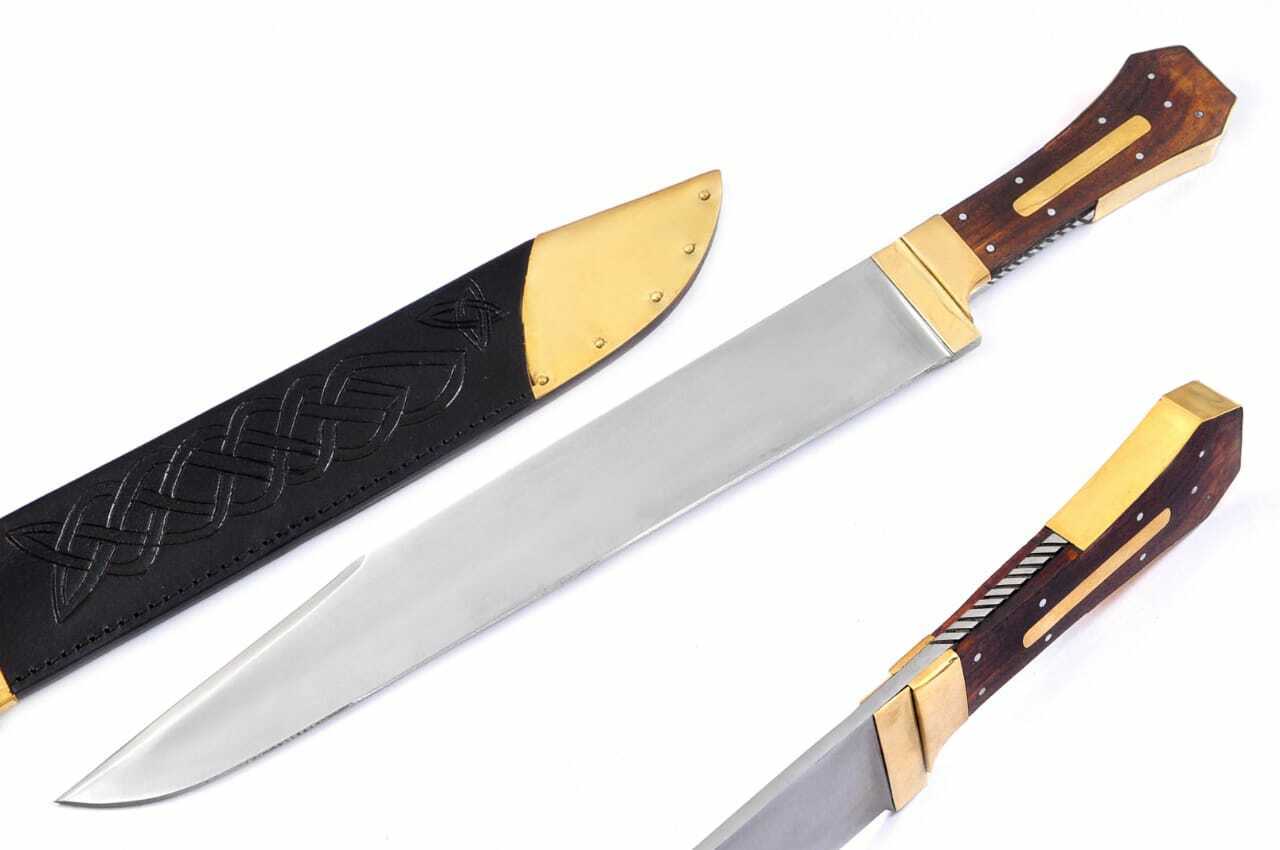 Knivesjunction Custom-Handmade D-2steel hunting Bowie Knife Wood & Brass Handle
