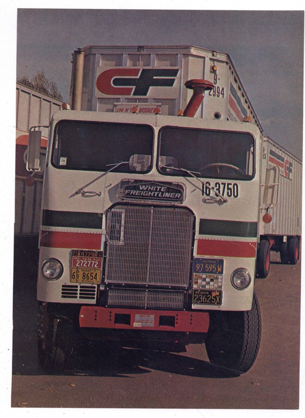 1976 Magazine Full Page Pic: White Freightliner for Consolidated Freightways