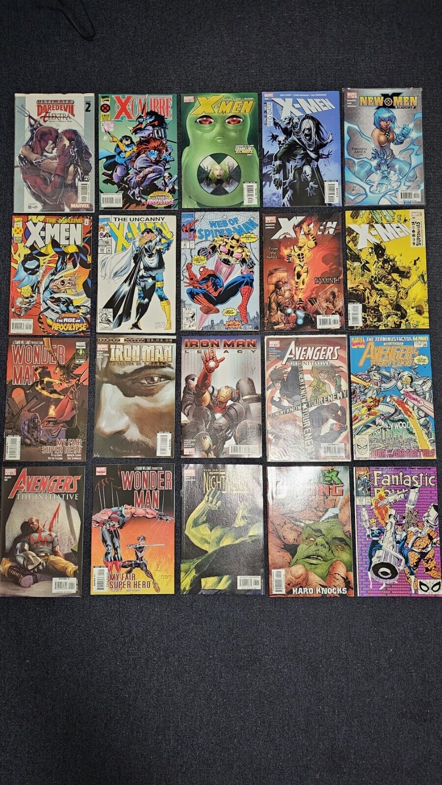 Lot of 60 Marvel Comic Books - Mixed Titles & Issues - Collectible & Vintage