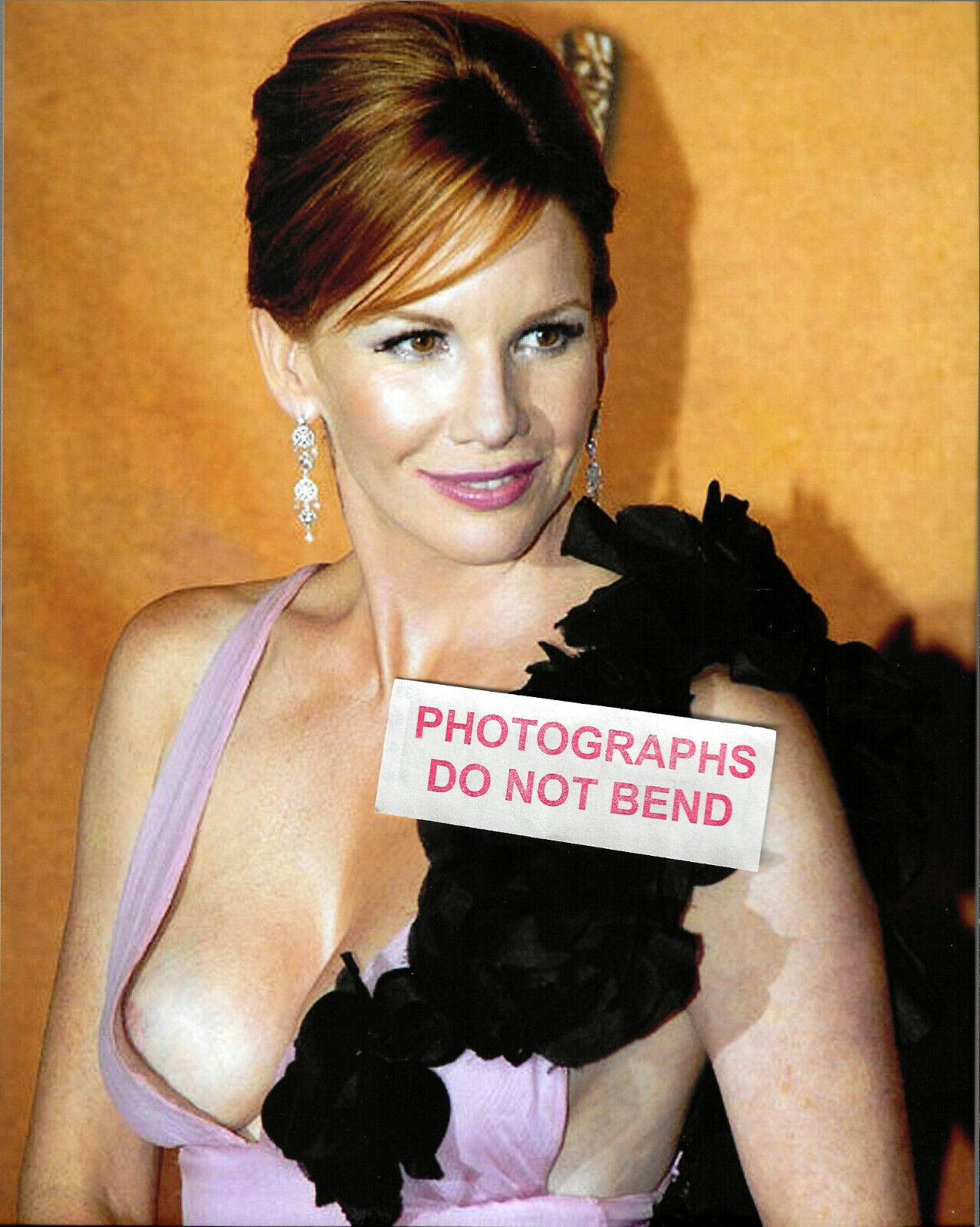 8x10 photo Melissa Gilbert prett sexy Little House TV star at an awards event