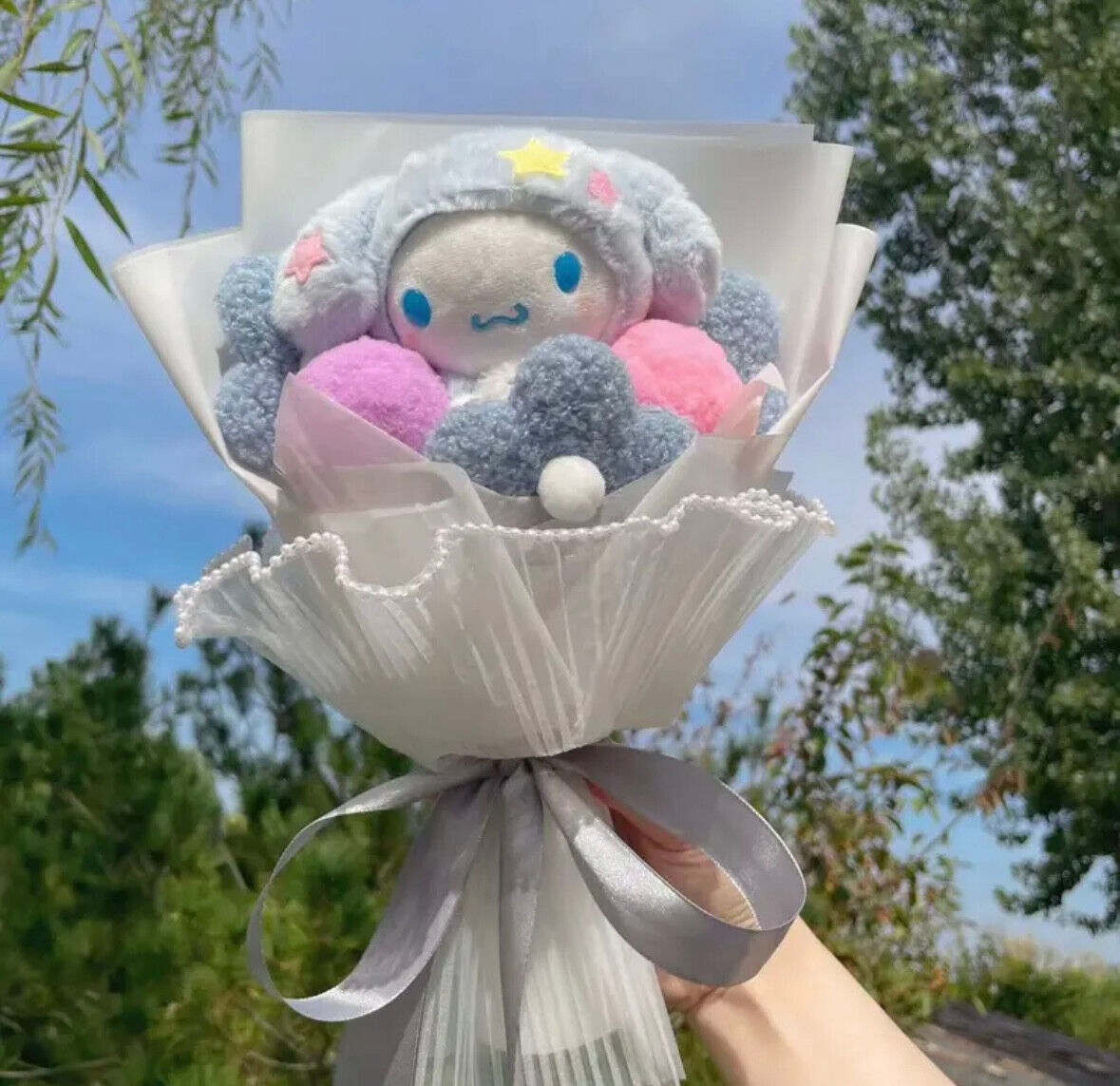 Cinnamon Roll Small Bouquet Gift