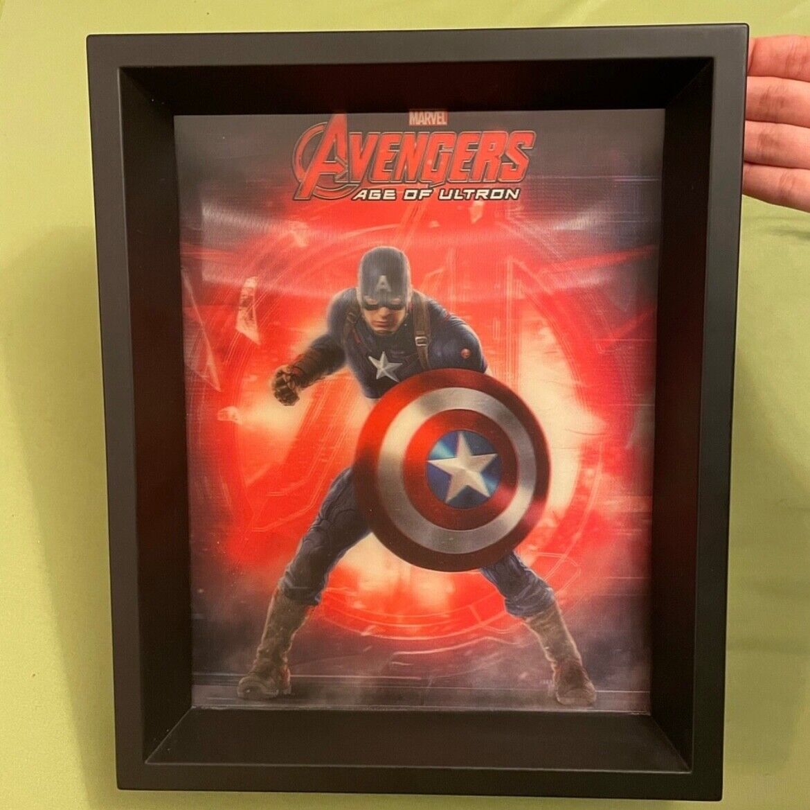Avengers age of ultron Captain America 3-D HOLOGRAM 11X9 FRAMED PICTURE PYRAMID