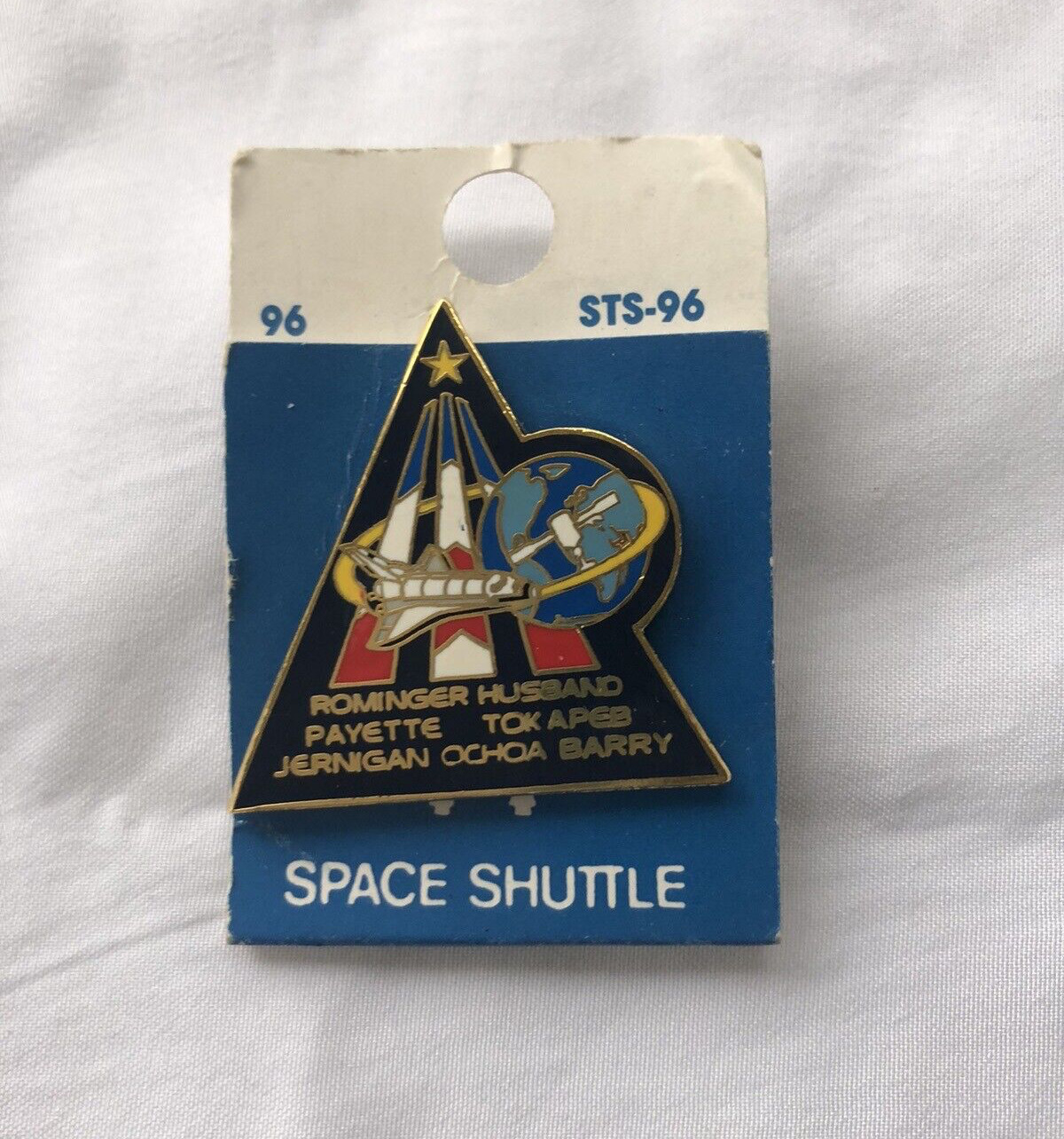 Official NASA STS-96 Mission Lapel Pin Butterfly Clasp Original Card Stock NEW