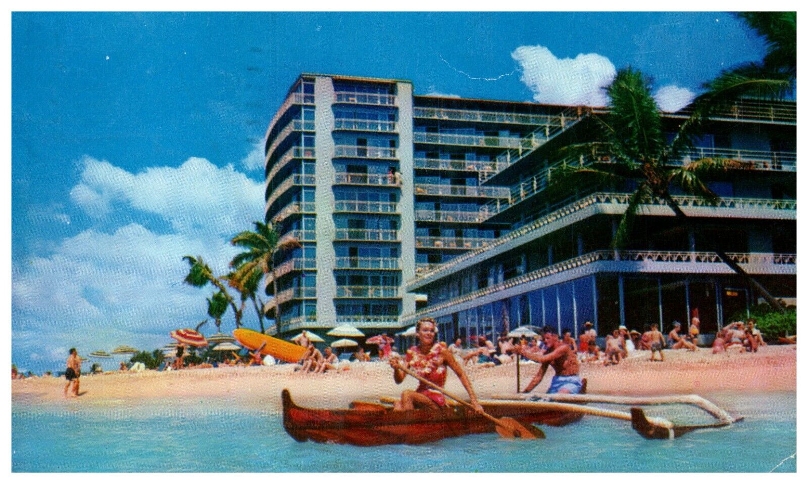 Postcard Reef Hotel on the Beach at Waikki Hawaii Chrome blue pacific ocean