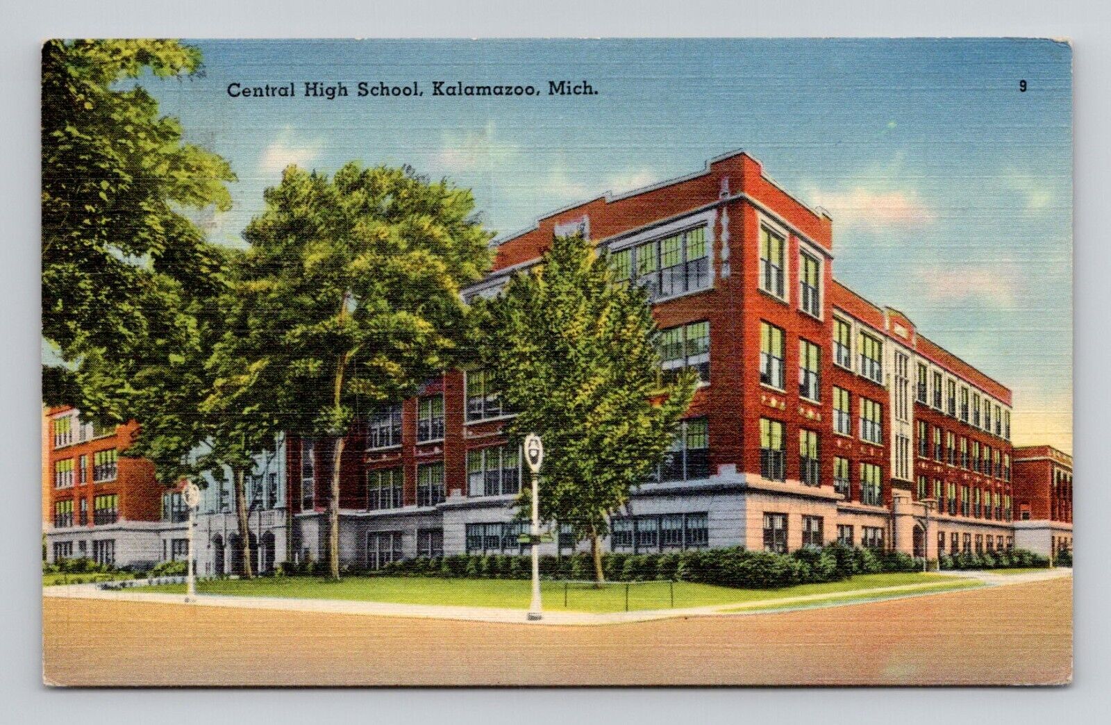 Postcard Central High School in Kalamazoo Michigan, Vintage Linen O8