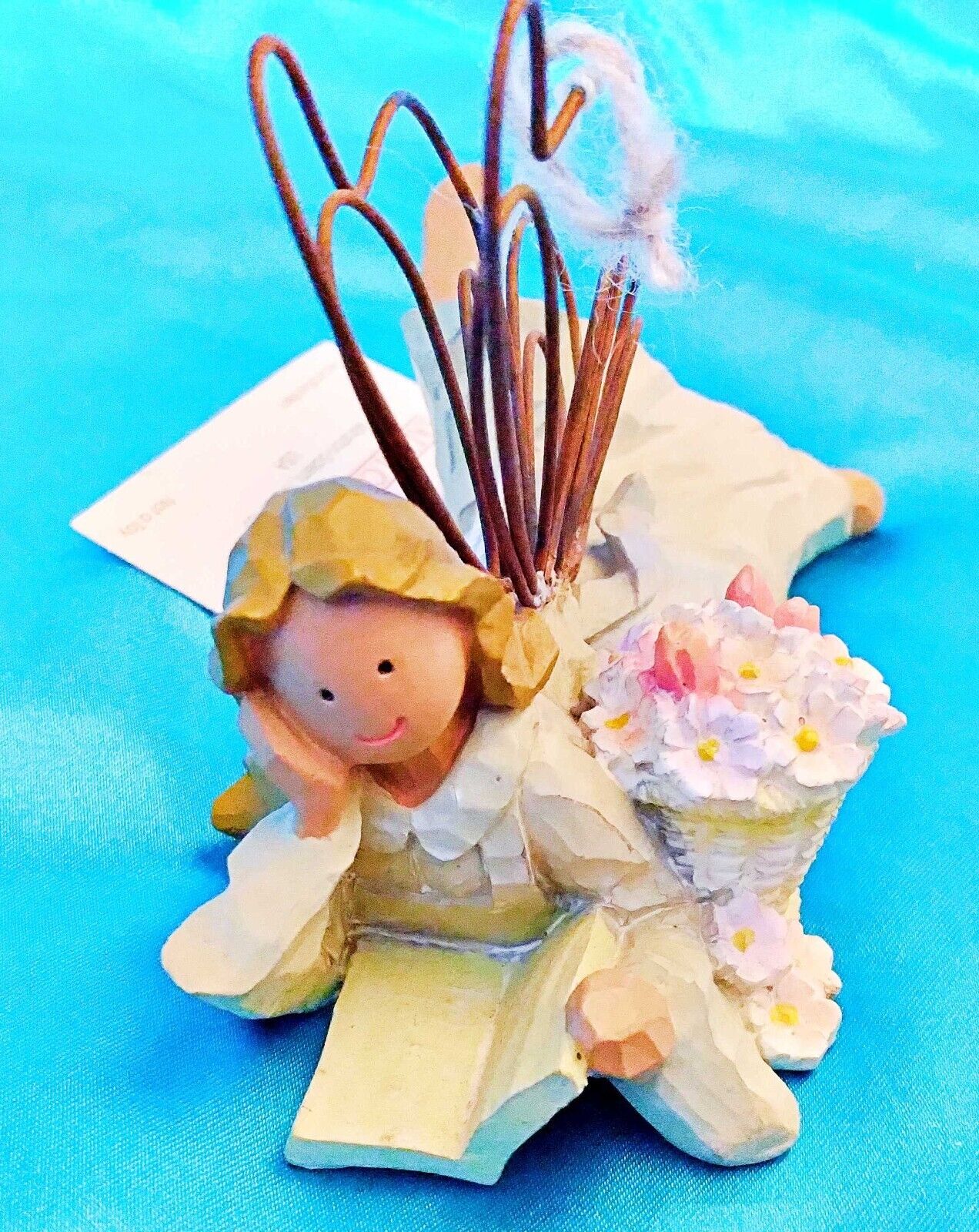 COUNTRY BLESSINGS SALEM COLLECTION - Reading Angel with Wire Wings Blonde Hair