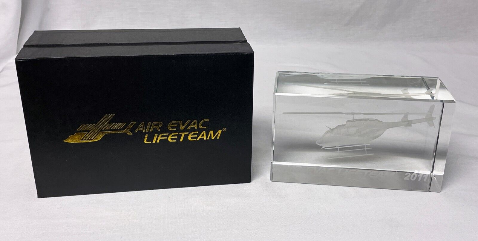 Air Evac Lifeteam Bell 206 Helicopter 3D Etched Paperweight