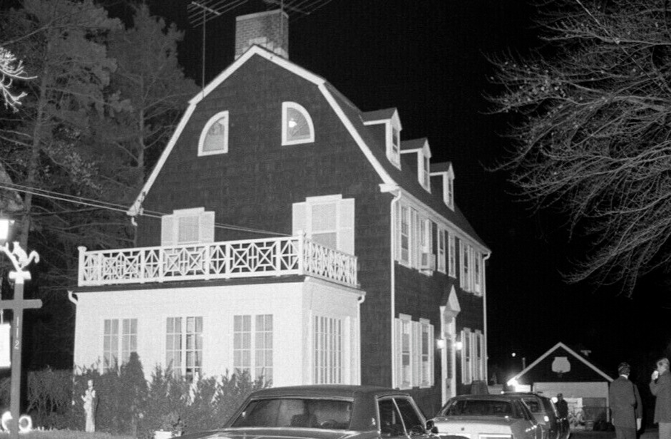 Vintage Amityville Horror House Photo 1427 Oddleys Strange & Bizarre