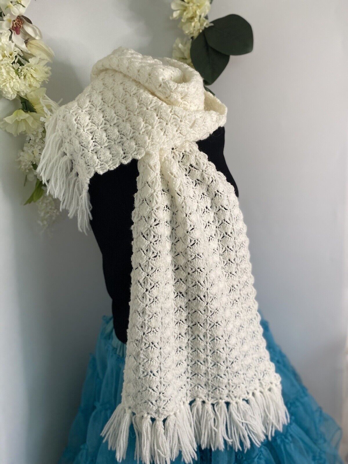 Vintage Hand Crocheted Scarf Off White 54