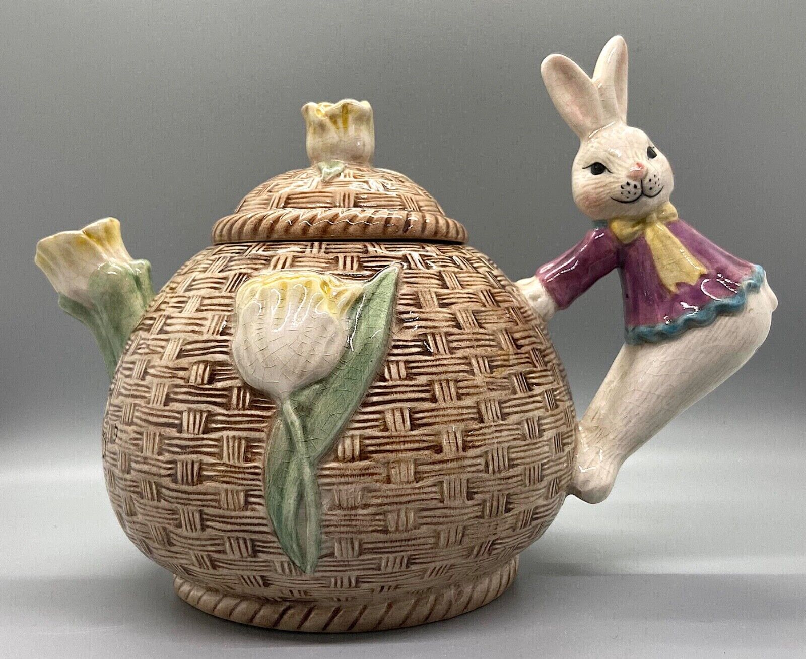 Vintage Bunny Ceramic Teapot, CBK 2000, Tulip, Basketweave Majolica Style Easter