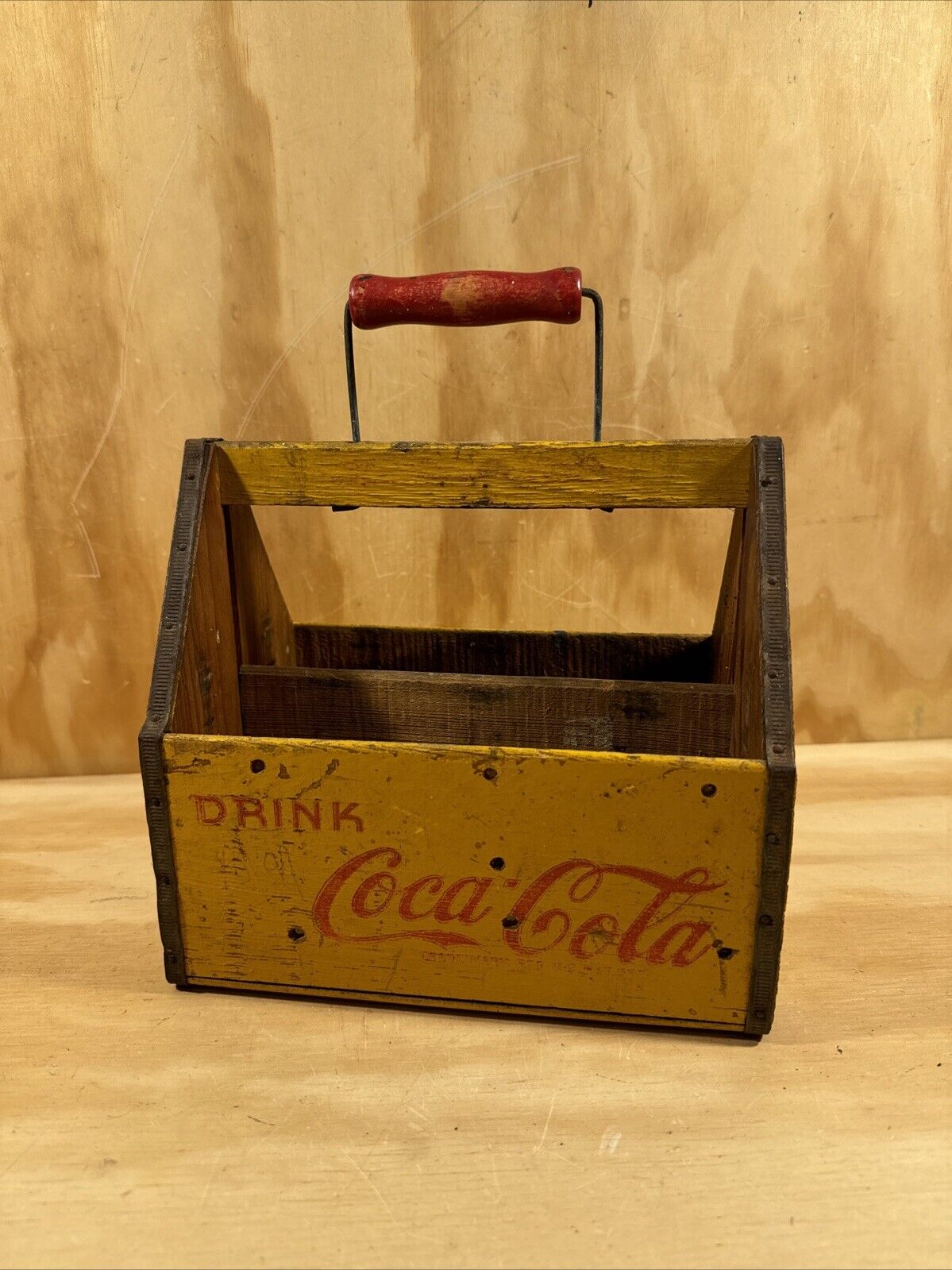 Vintage 1940s WWII Coca Cola 6 Pack Wood Caddy Carrier War Wings Red Handle Coke