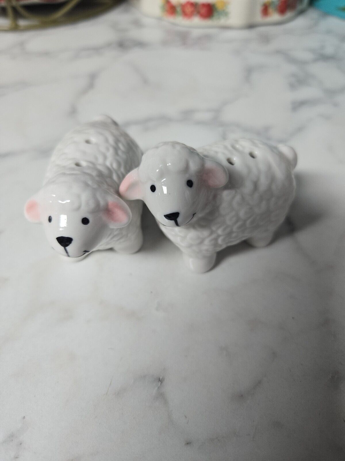sheep salt and pepper shakers
