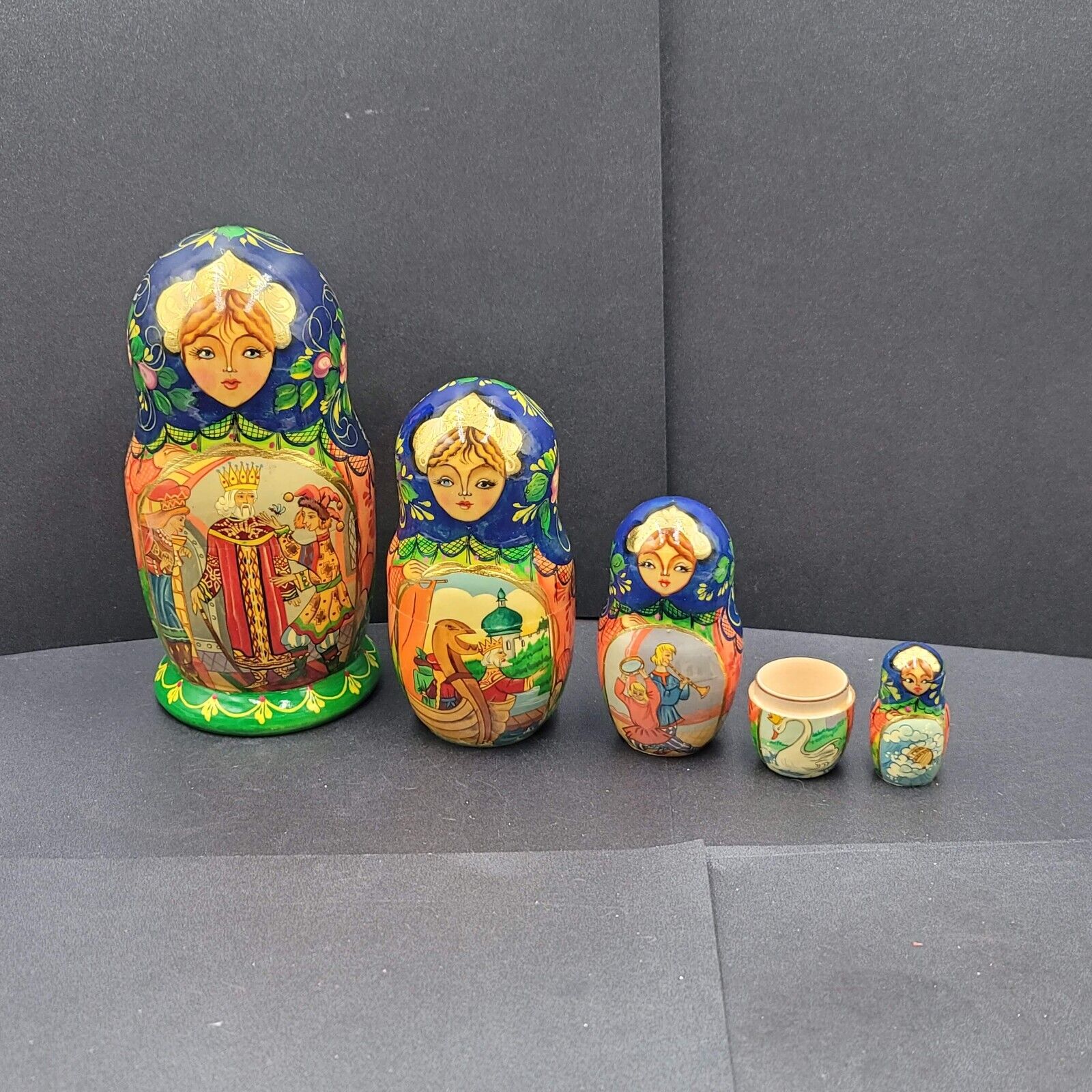 Vintage Set of USSR Russian Wooden Nesting Dolls AS IS Missing 1/2 of 1 Doll