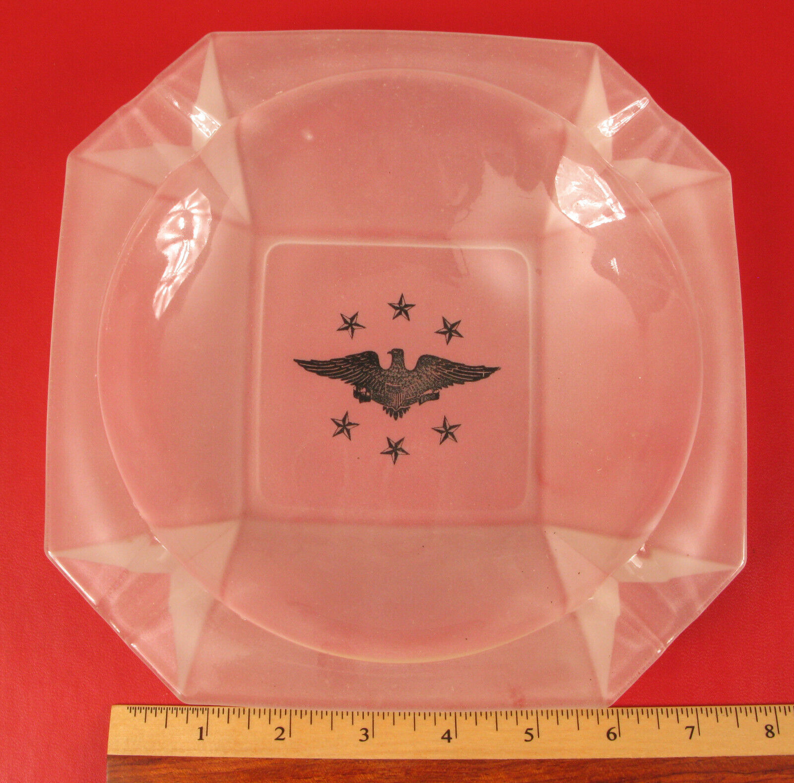 VINTAGE PATRIOTIC LARGE AMERICAN EAGLE FROSTED GLASS CIGAR ASHTRAY LARGE NICE 