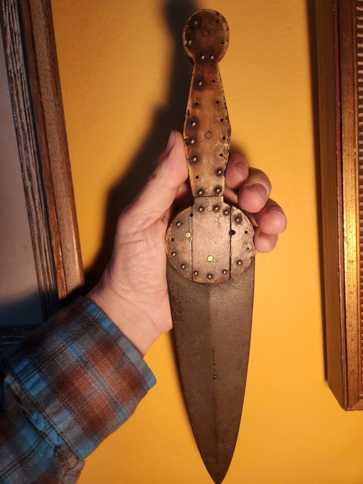 Early/Mid 19th Century I &H Sorby Beavertail Dag Knife Bone Handle 13\