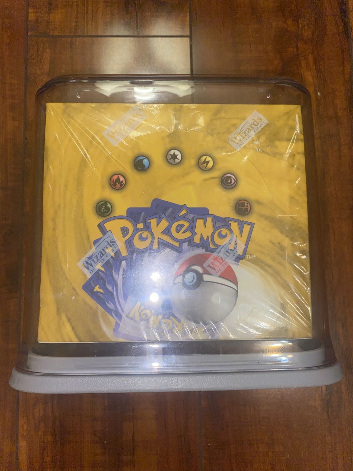 Pokemon 1999 Base Set Wizards of the Coast Empty Booster Box Excellent Shape