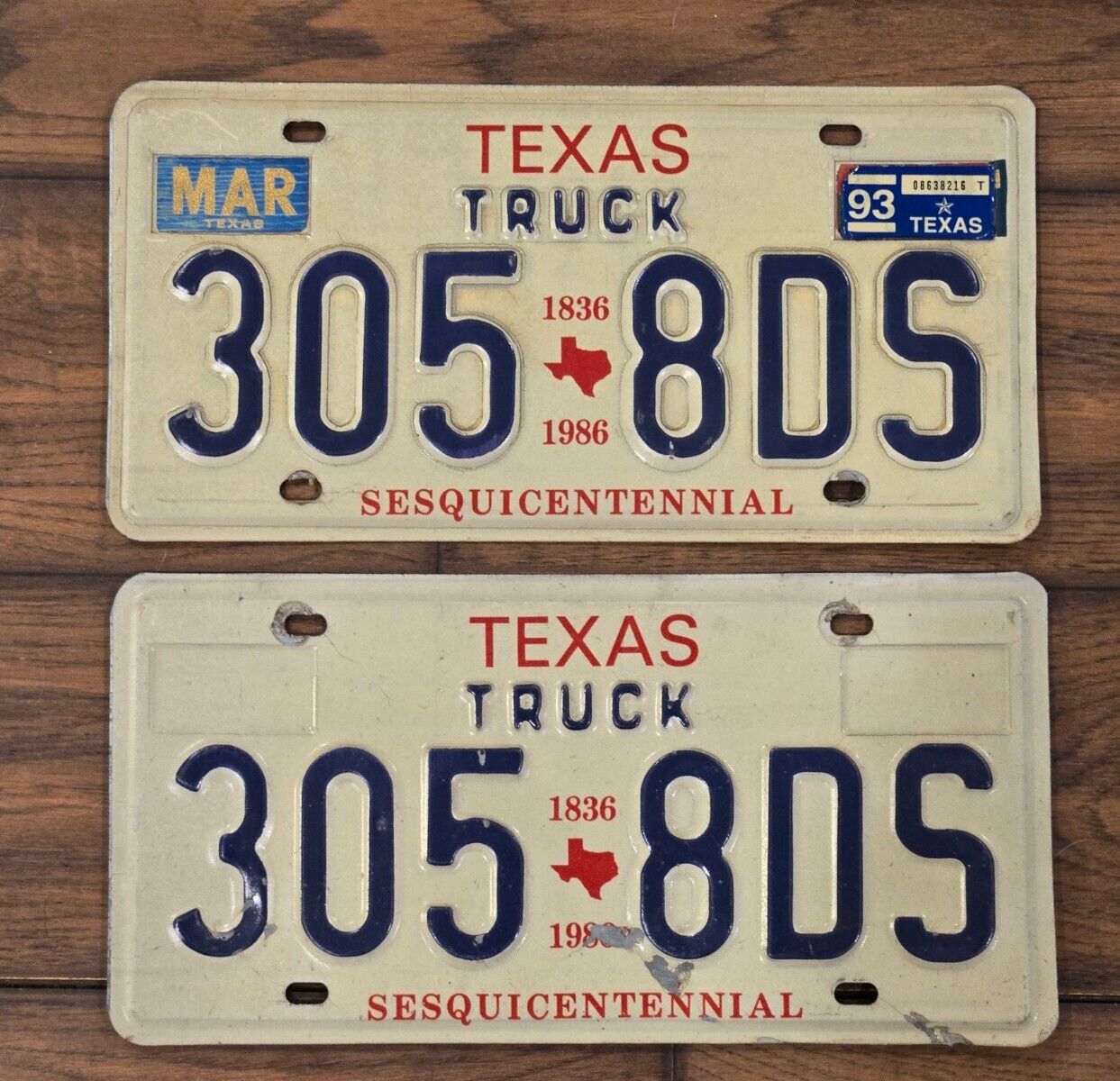 Vintage Texas Truck Sesquicentennial 1836-1986 Vintage Metal License Plate Set