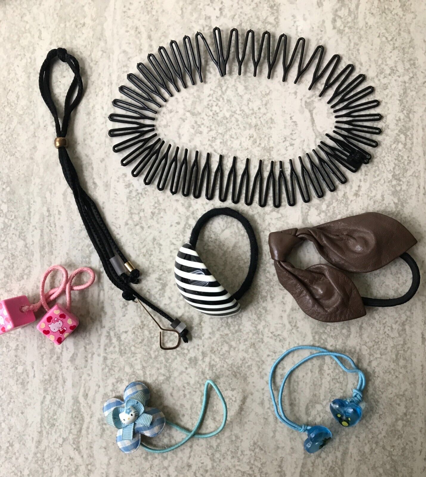 HELLO KITTY ACCESSORIES VINTAGE LOT PONYTAILS 7 PIECES LEATHER HAIR COMB