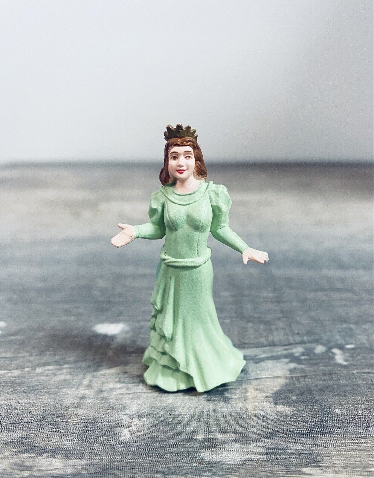 Miniature Vintage Princess in a Green Dress by Safari Ltd. Figurine Cake Topper 