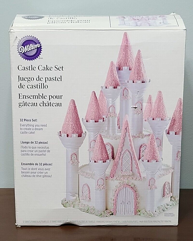 Wilton CASTLE CAKE SET Fairytale Princess or Medieval, 32 Piece Decorating Kit
