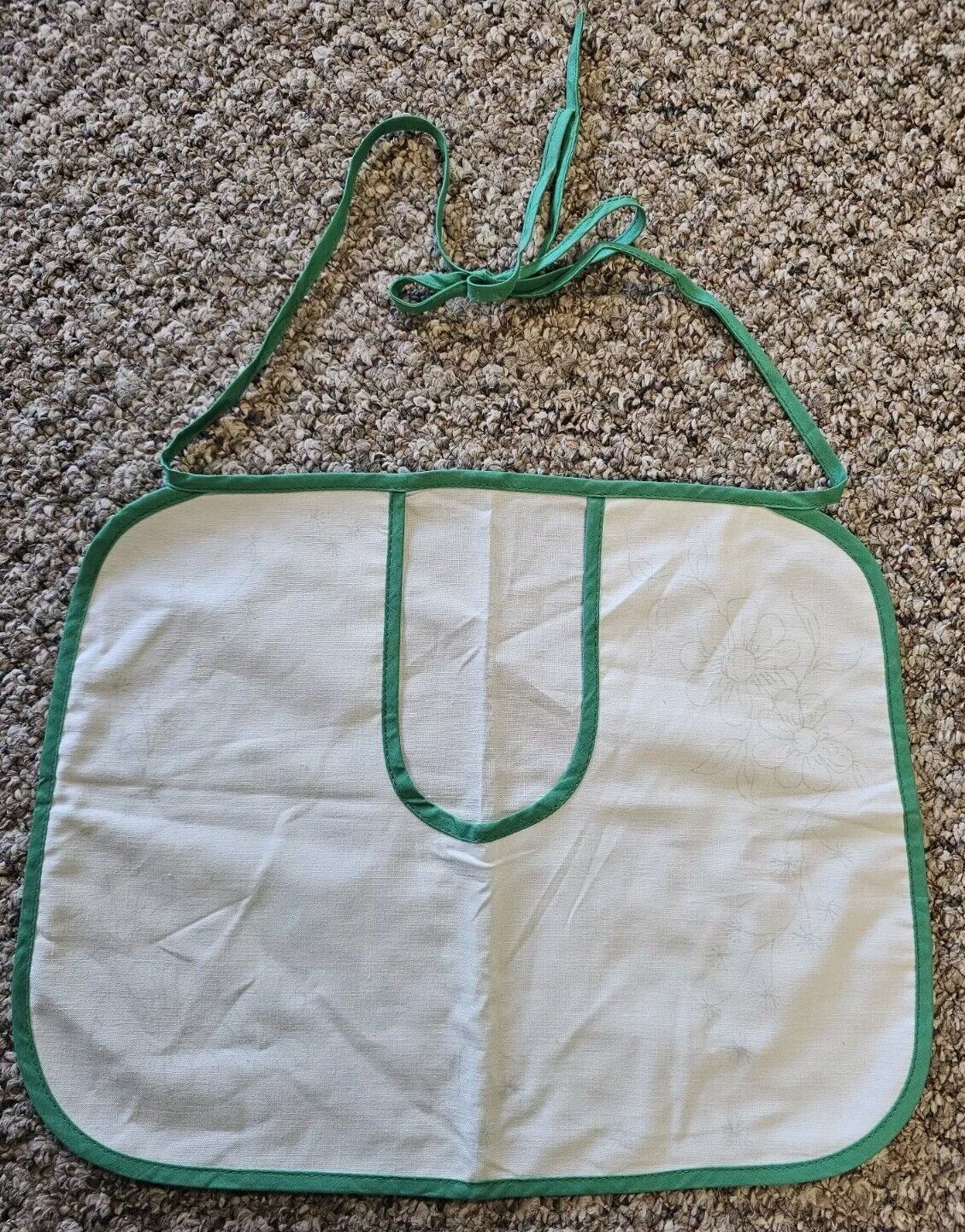 Vtg Clothespin? Half Apron Blank Ready to be Embroidered Pattern Off White Green